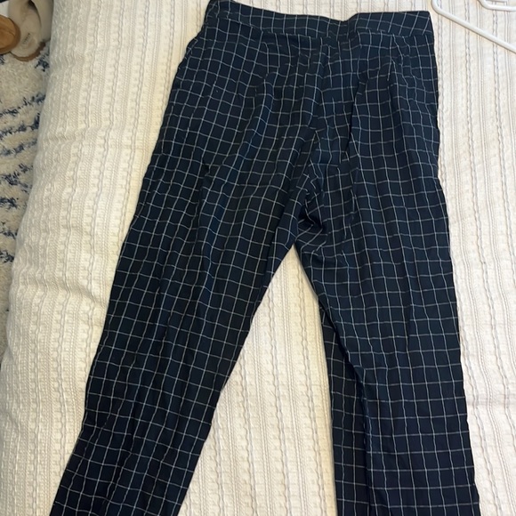 Princess Polly gingham black checkered pants. Size US 2. Barely worn. - Picture 3 of 3